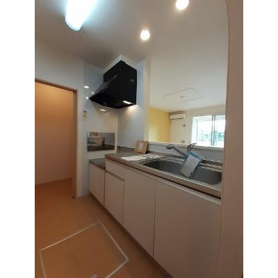 フェリーチェ山崎 105【管理NO：1-018605301-01050】 ★家具家電は申し込み後に搬入します★ ★2026年11月上旬入居可能★の物件写真3