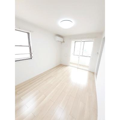 ルーフ　ウェーブ笹崎Ａ 201【管理NO：1-025651601-02010】 ★家具家電は申し込み後に搬入します★ ★2026年11月上旬入居可能★の物件写真2