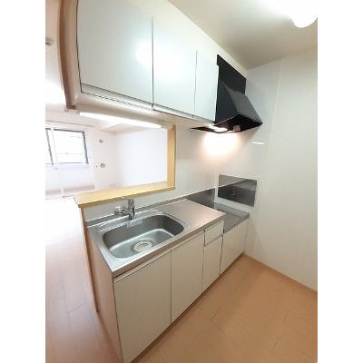 ピノアール 101【管理NO：1-017045301-01010】 ★家具家電は申し込み後に搬入します★ ★2026年11月中旬入居可能★の物件写真3