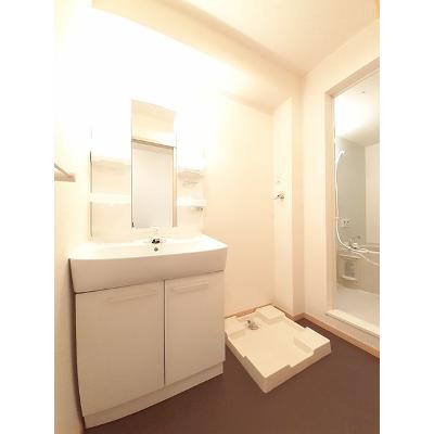 ピノアール 101【管理NO：1-017045301-01010】 ★家具家電は申し込み後に搬入します★ ★2026年11月中旬入居可能★の物件写真6