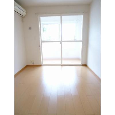 フレンテ　デ　エスコラＡ 201【管理NO：1-014560701-02010】 ★家具家電は申し込み後に搬入します★ ★2026年11月上旬入居可能★の物件写真2