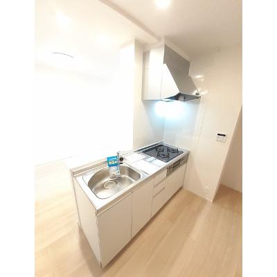 青海ヒルズ　Ａ 203【管理NO：1-027612001-02030】 ★家具家電は申し込み後に搬入します★ ★2026年11月中旬入居可能★の物件写真3