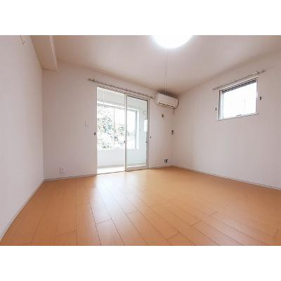ラ・ポルト城山 102【管理NO：1-017765301-01020】 ★家具家電は申し込み後に搬入します★ ★2026年10月中旬入居可能★の物件写真2