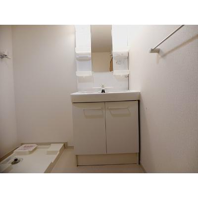 ラ　ルーチェ 201【管理NO：1-019409601-02010】 ★家具家電は申し込み後に搬入します★ ★2026年10月中旬入居可能★の物件写真6