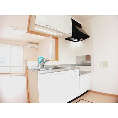 ペルラⅠ 101【管理NO：1-015201301-01010】 ★家具家電は申し込み後に搬入します★ ★2026年10月中旬入居可能★の物件写真3