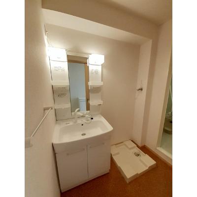 ソレイユⅢ 103【管理NO：1-016389701-01030】 ★家具家電は申し込み後に搬入します★ ★2026年10月中旬入居可能★の物件写真6