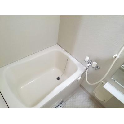 ルミエールマキタ 104【管理NO：1-005393901-01040】 ★家具家電は申し込み後に搬入します★ ★2026年11月上旬入居可能★の物件写真4