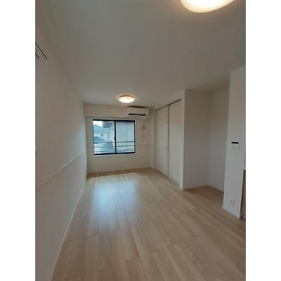 プリマヴェーレ 202【管理NO：1-027393801-02020】 ★家具家電は申し込み後に搬入します★ ★2026年10月下旬入居可能★の物件写真2