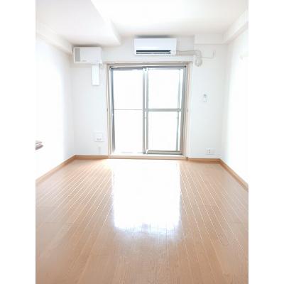 ミッションヒルズ 405【管理NO：1-014211101-04050】 ★家具家電は申し込み後に搬入します★ ★2026年11月中旬入居可能★の物件写真2