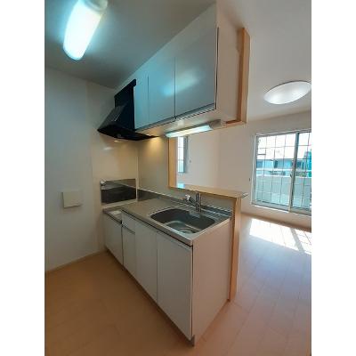 クレメントハウス湘南 201【管理NO：1-016199801-02010】 ★家具家電は申し込み後に搬入します★ ★2026年11月中旬入居可能★の物件写真3