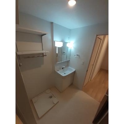 カスターニャ 102【管理NO：1-027107501-01020】 ★家具家電は申し込み後に搬入します★ ★2026年10月中旬入居可能★の物件写真6