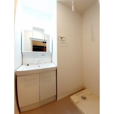 リュミエール 205【管理NO：1-026827001-02040】 ★家具家電は申し込み後に搬入します★ ★2026年10月中旬入居可能★の物件写真6
