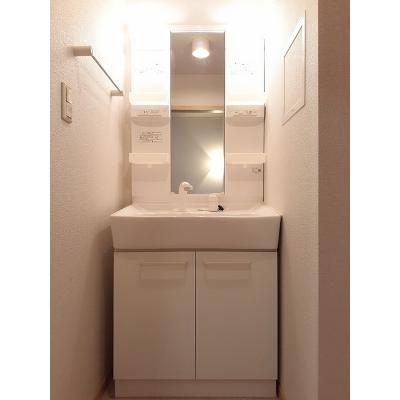 ヴィオラ　フィオーレ 201【管理NO：1-015727901-02010】 ★家具家電は申し込み後に搬入します★ ★2026年11月上旬入居可能★の物件写真6