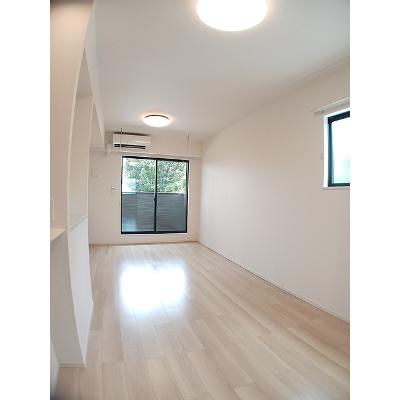 ピアチェーレ 201【管理NO：1-026845001-02010】 ★家具家電は申し込み後に搬入します★ ★2026年10月中旬入居可能★の物件写真2