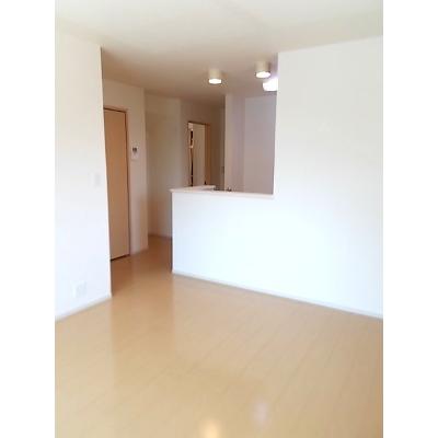 ピース　マインド 102【管理NO：1-019313101-01020】 ★家具家電は申し込み後に搬入します★ ★2026年12月中旬入居可能★の物件写真2