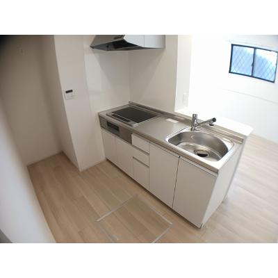 フルーメン・エ・サリセス 101【管理NO：1-027686001-01010】 ★家具家電は申し込み後に搬入します★ ★2026年11月上旬入居可能★の物件写真3