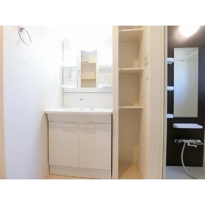オークモントＢ 201【管理NO：1-023556602-02010】 ★家具家電は申し込み後に搬入します★ ★2026年11月中旬入居可能★の物件写真6