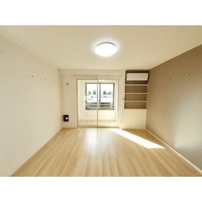カレントハウス 101【管理NO：1-026099901-01010】 ★家具家電は申し込み後に搬入します★ ★2026年11月下旬入居可能★の物件写真2