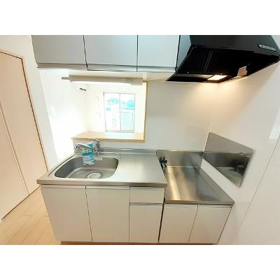 プリムローズ・セカンド 102【管理NO：1-017917001-01020】 ★家具家電は申し込み後に搬入します★ ★2026年11月上旬入居可能★の物件写真3
