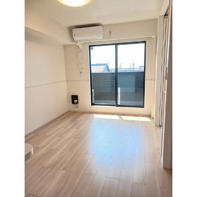 楓 202【管理NO：1-027772401-02020】 ★家具家電は申し込み後に搬入します★ ★2026年10月中旬入居可能★の物件写真2