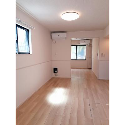 ステイ 101【管理NO：1-027563801-01010】 ★家具家電は申し込み後に搬入します★の物件写真2