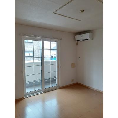 メゾン花水木　Ⅱ 102【管理NO：1-015744402-01020】 ★家具家電は申し込み後に搬入します★ ★2026年10月下旬入居可能★の物件写真2