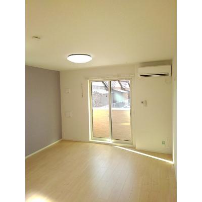 サンルピナス　ノース 101【管理NO：1-023692001-01010】 ★家具家電は申し込み後に搬入します★ ★2026年10月下旬入居可能★の物件写真2