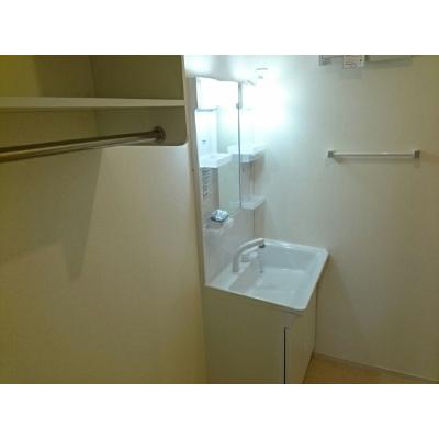 ハイビスカス 202【管理NO：1-022117201-02020】 ★家具家電は申し込み後に搬入します★ ★2026年11月上旬入居可能★の物件写真6