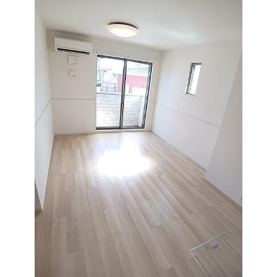 グランルージュ 105【管理NO：1-026168201-01050】 ★家具家電は申し込み後に搬入します★の物件写真2