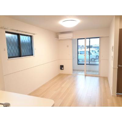 サンリット　スクエア　Ⅱ 102【管理NO：1-026406002-01020】 ★家具家電は申し込み後に搬入します★の物件写真2