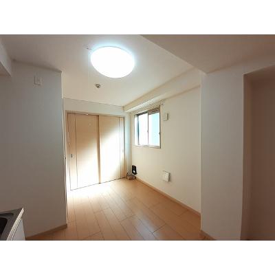 カランサ 207【管理NO：1-016018801-02060】 ★家具家電は申し込み後に搬入します★ ★2026年11月中旬入居可能★の物件写真2