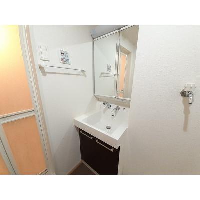 カランサ 207【管理NO：1-016018801-02060】 ★家具家電は申し込み後に搬入します★ ★2026年11月中旬入居可能★の物件写真6