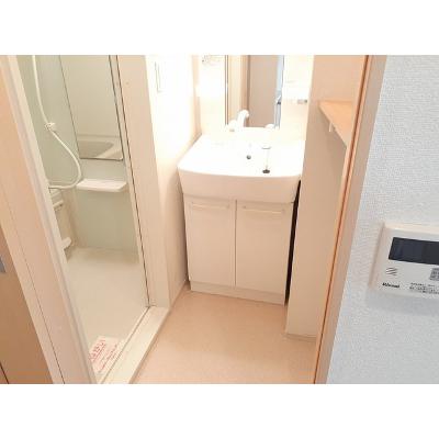 フレグランス 201【管理NO：1-017427801-02010】 ★家具家電は申し込み後に搬入します★ ★2026年10月下旬入居可能★の物件写真6