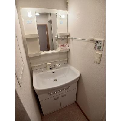 カリーノＲフィーネ 205【管理NO：1-014001601-02040】 ★家具家電は申し込み後に搬入します★の物件写真6