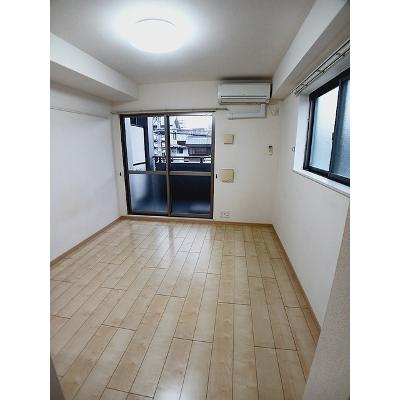 ラ・ロゼベールⅡ 207【管理NO：1-017165701-02070】 ★家具家電は申し込み後に搬入します★ ★2026年10月下旬入居可能★の物件写真2