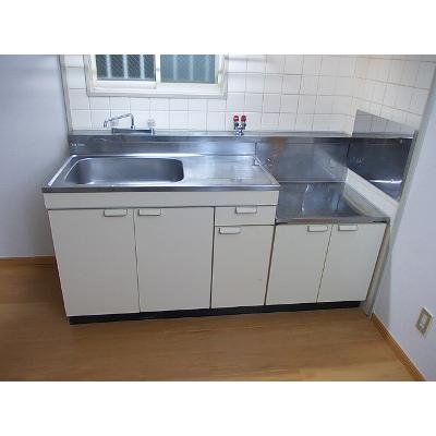 サニーハイツ 202【管理NO：1-003590101-02020】 ★家具家電は申し込み後に搬入します★ ★2026年11月中旬入居可能★の物件写真3