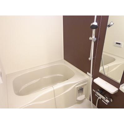 グレンツェン茨木 202【管理NO：1-022579201-02020】 ★家具家電は申し込み後に搬入します★の物件写真4