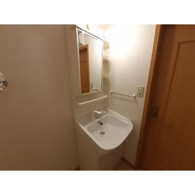 エクレール南中振 202【管理NO：1-012191001-02020】 ★家具家電は申し込み後に搬入します★ ★2026年10月下旬入居可能★の物件写真6