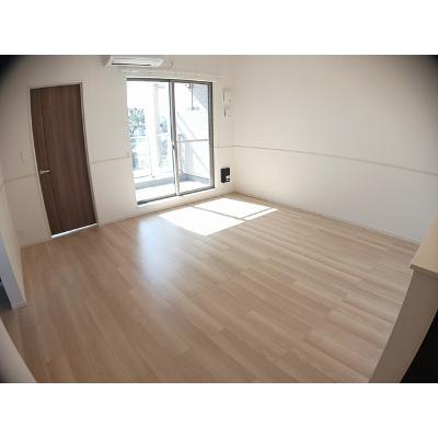 グラン　スペチアーレ 201【管理NO：1-027293901-02010】 ★家具家電は申し込み後に搬入します★ ★2026年10月中旬入居可能★の物件写真2
