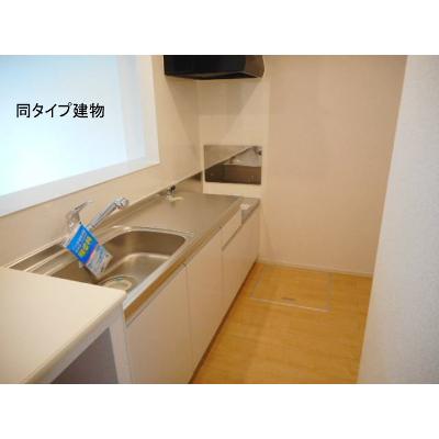 ロンフィト 101【管理NO：1-023543002-01010】 ★家具家電は申し込み後に搬入します★の物件写真3