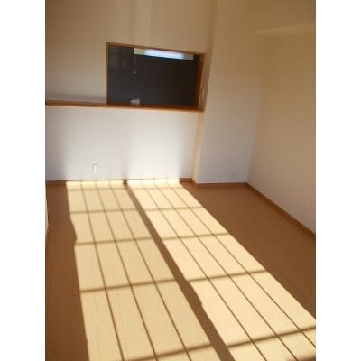 アンジュ・デ・ラヴィ 102【管理NO：1-014400801-01020】 ★家具家電は申し込み後に搬入します★ ★2026年11月上旬入居可能★の物件写真2