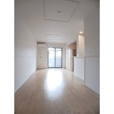 モルゲンロートⅠ 102【管理NO：1-022920601-01020】 ★家具家電は申し込み後に搬入します★の物件写真2