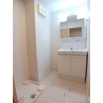 カーザ・マローネ 205【管理NO：1-023963601-02040】 ★家具家電は申し込み後に搬入します★ ★2026年10月下旬入居可能★の物件写真6