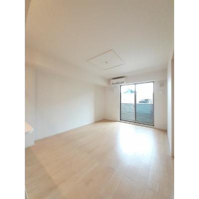 ズューデン　Ａ 102【管理NO：1-023533301-01020】 ★家具家電は申し込み後に搬入します★ ★2026年10月下旬入居可能★の物件写真2