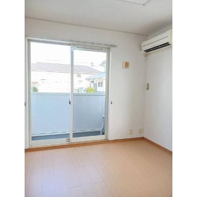 メゾン　ド　アイム 101【管理NO：1-014989402-01010】 ★家具家電は申し込み後に搬入します★ ★2026年11月中旬入居可能★の物件写真2