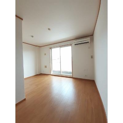 パークアヴェニュー 203【管理NO：1-014274301-02030】 ★家具家電は申し込み後に搬入します★ ★2026年11月中旬入居可能★の物件写真2