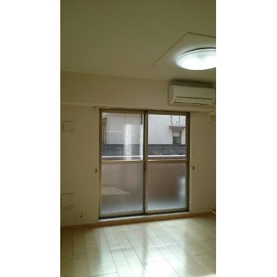 トーラス 105【管理NO：1-018018701-01040】 ★家具家電は申し込み後に搬入します★ ★2026年11月上旬入居可能★の物件写真2