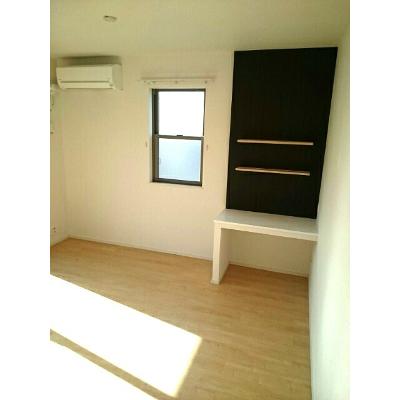 ウエスト　Ｎｏ．１ 104【管理NO：1-024415801-01040】 ★家具家電は申し込み後に搬入します★の物件写真2