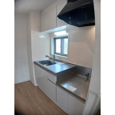 アリアキャメルⅡ 106【管理NO：1-021792101-01050】 ★家具家電は申し込み後に搬入します★ ★2026年10月下旬入居可能★の物件写真3