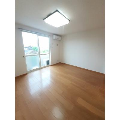 レグルス早島 202【管理NO：1-013033101-02020】 ★家具家電は申し込み後に搬入します★ ★2027年01月中旬入居可能★の物件写真2